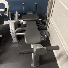 Life Fitness Signature