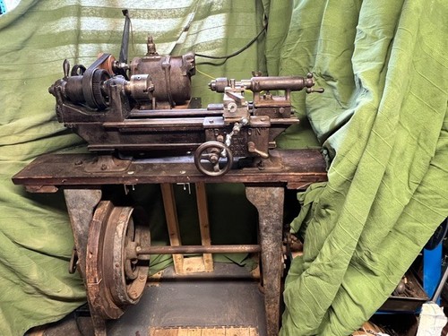 Dalton lathe with - , slow