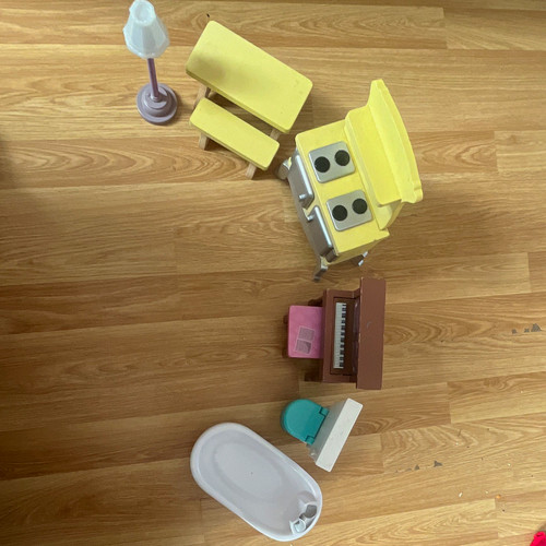Dollhouse furniture lot - 1:12,