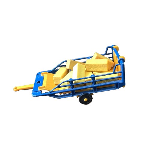 Britains farm model bale - britains,
