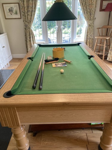 Full size pool table 7ft - size, 4ft