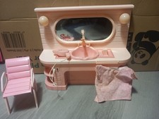 Vintage Sindy Dress up Salon Boxed With Most Accessories Including Hair Dryer
