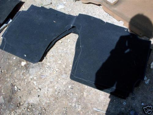 Carpet bulkhead behind seats - bulkhead,