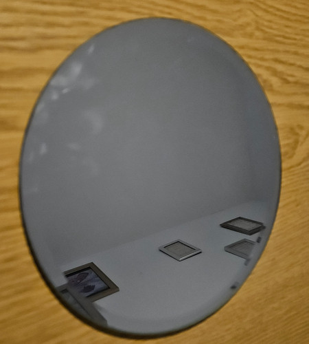 20cm round mirror - 20cm,