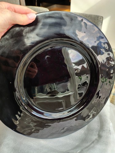 Black glass plate charger - black,