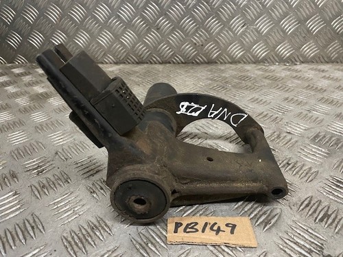 Gilera dna engine - engine, mount
