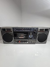 Vintage Saisho Boombox Ghetto