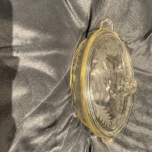 Vintage pyrex casserole dish - casserole,