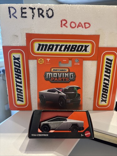 Matchbox moving parts tesla - matchbox,