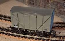 Dapol BR Grey 12T Vent Van