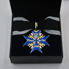 German WW1 Imperial Blue Max Medal Award WORLD WAR 1 with Collection Box  Box