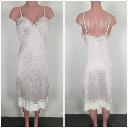 Vintage white size nylon - vintage,