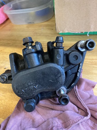 Brake caliper right - , hand