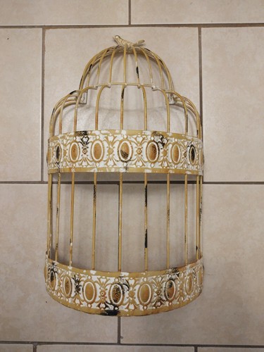 Large white yellow gold - white,