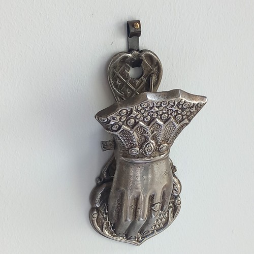 Vintage hand paper clip silver - hand,