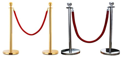Queue barrier set - set, posts
