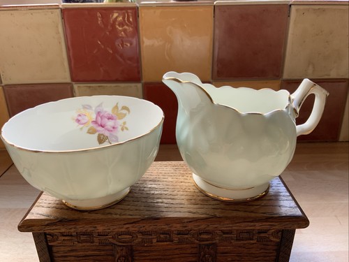 Aynsley fine bone - fine, cream