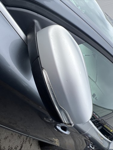 Volvo xc60 left hand mirror - left,