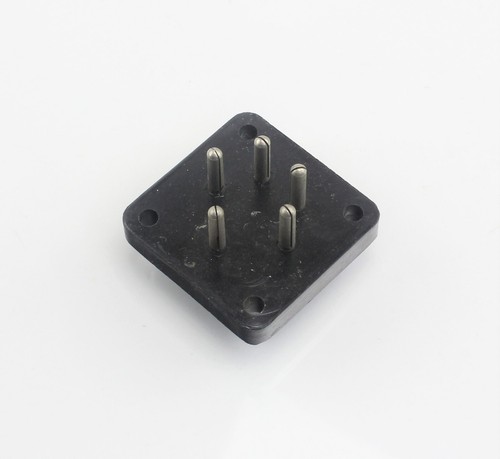 Plug type 414 - type,