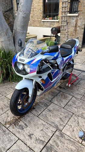 Suzuki gsxr 750 1992 - suzuki,