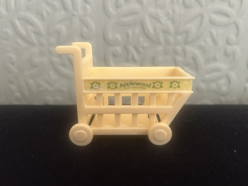 Sylvanian families applewood - sylvanian,