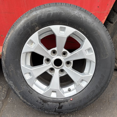 Alloy wheel and - 17",