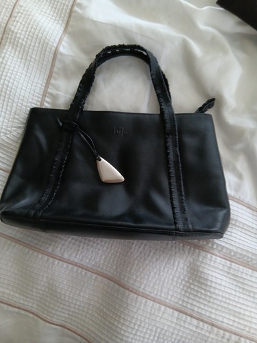 Ladies small black tula - small,