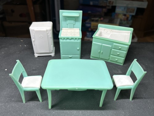 Vintage green plastic dolls - vintage,