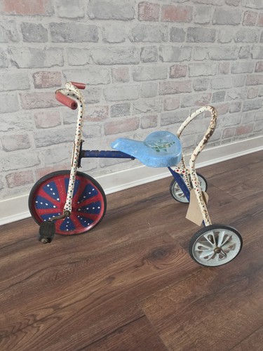 Wonderful 1970s vintage - wonderful,