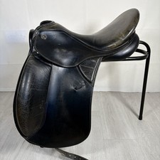 Kieffer Zugspitze Dressage Saddle 17” Seat 8” D-D Width Black Leather German Mad