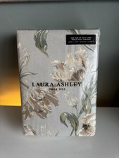Large Laura Ashley Gosford