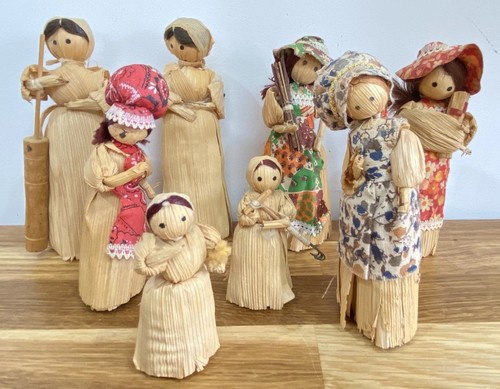 Corn husk dolls folk art - corn,