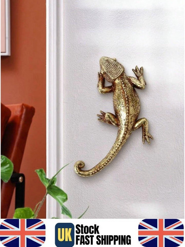 Gold gecko wall sculpture - gecko,