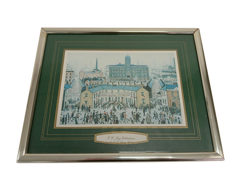 Framed city scene - city, day