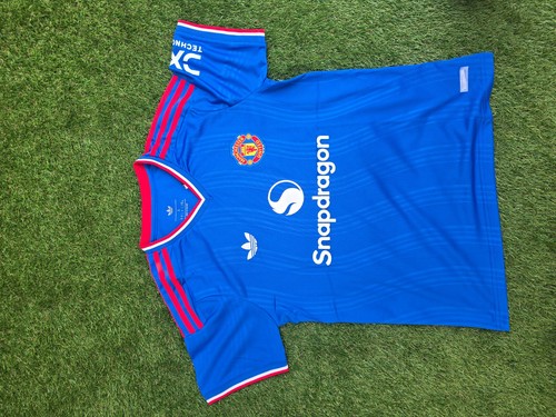 Manchester united away shirt - away,