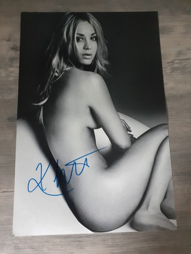 Kaley cuoco big bang theory - big,