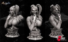 Harley Quinn Statue