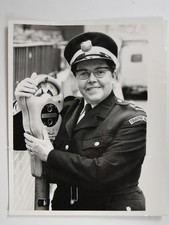 Doris Hobbs London Traffic