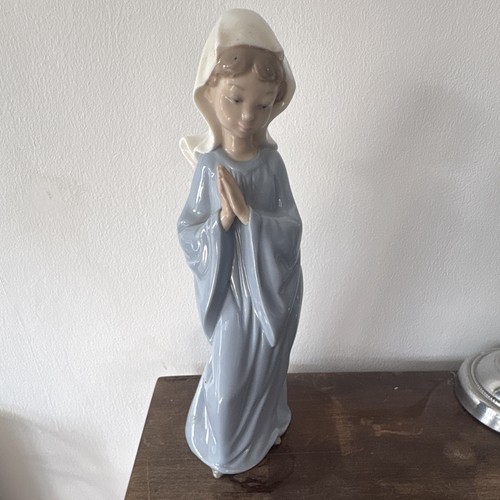 Nao lladró praying - lladró, girl