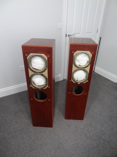 Kef reference speaker - reference,