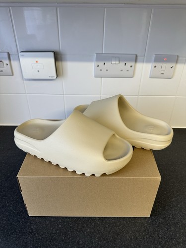 Adidas yeezy slides - yeezy, bone