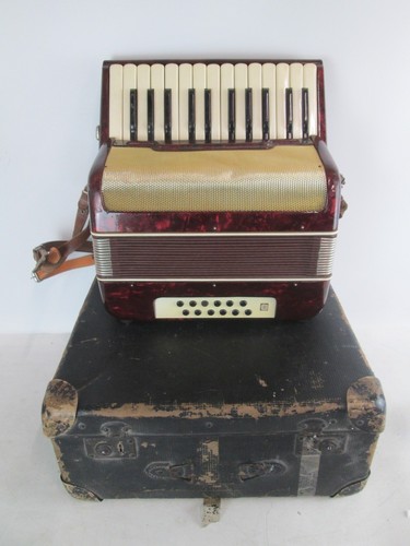 Unbranded red accordion - red,