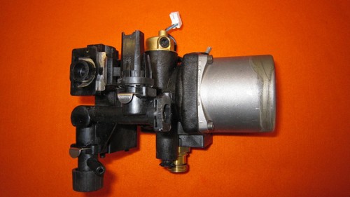 Glow worm pump housing - glow-worm,