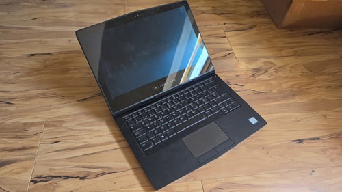 Alienware gaming laptop - r3,