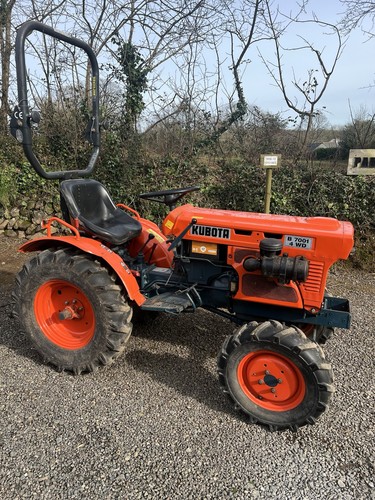 Kubota compact tractor - kubota,