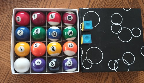 Mini pool table balls 2 - balls, 1