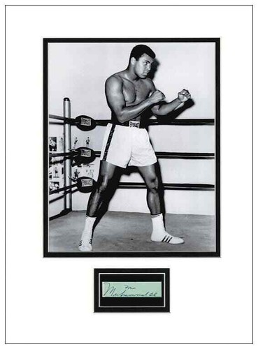 Muhammad ali autograph display - ali,