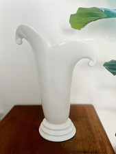 Beautiful vase by Arthur Wood 