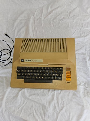 Atari 800 computer - 800, 810