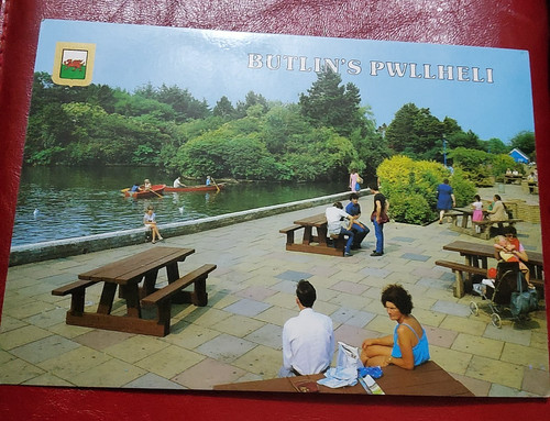 Butlins pwllheli postcard - butlins,